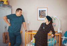 Какой гонорар у 4-месячного актёра ситкома «Тақиясыз періште»