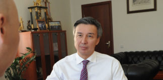 Предприниматель Ерлан Нурпеисов обратился к двум президентам и правительству