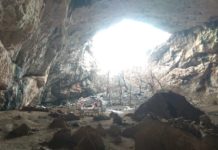 В Туркестанской области обокрали и сожгли пещеру Акмечеть