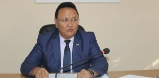 За взятку задержан председатель судебной коллеги по гражданским делам в Туркестанской области Тугель Бекимбетов