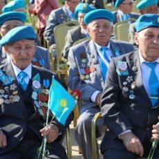 Казахстанцы, внесшие вклад в Победу в ВОВ, получат единовременную материальную помощь на сумму 7,6 млрд тенге ветеран