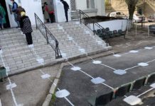 Разметку возле банков и банкоматов делают в Толебийском районе