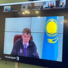 Биртанов продемонстрировал меры борьбы с коронавирусом в Казахстане онлайн брифинг