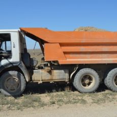 За незаконную добычу гравия оштрафован житель Туркестанской области камаз с песком