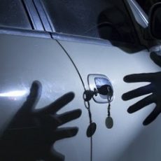 Жители Келеса угнали автомобиль сарыагашца