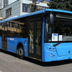 Казахстанские студенты обучающиеся в России возвращаются домой автобусы в России