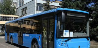 Казахстанские студенты обучающиеся в России возвращаются домой автобусы в России