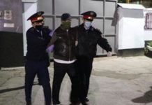 Находящемуся под арестом активисту Жанпеисову дали еще пять суток Руслан Жанпеисов арестован за нарушение режима ЧП