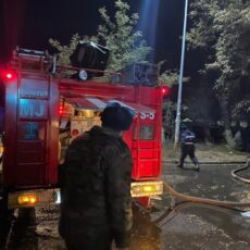 Во время пожара эвакуировали людей из многоэтажки в Шымкенте