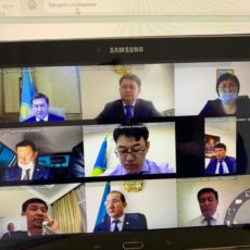 Мурат Айтенов провел онлайн-совещание по борьбе с коронавирусом