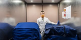 О чем свидетельствует вскрытие тел жертв коронавируса