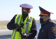 Глава ДП Туркестанской области Кайрат Дальбеков провел разъяснительную работу по ограничениям на территории области