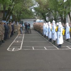 В Шымкенте около 100 призывников приступили к службе в рядах вооруженных сил РК призывники