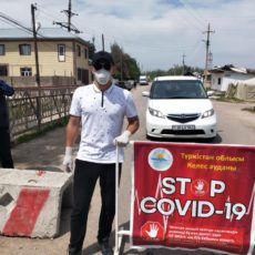 Из-за приступа эпилепсии девушка упала в воду: Ее спас госслужащий Келесского района блокпост