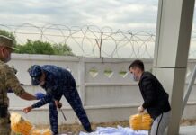 Тонны курта, зеленого чая и одежду пытались провести через таможенный пост «Капланбек» таможня