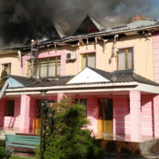 В Сарыагашском районе горела общественная баня баня пожар