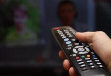 За время IV четверти в Казахстане было показано более 3 000 видеоуроков пульт от телевизора