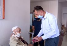 К 75-летию Победы шымкентским ветеранам войны вручили юбилейные медали