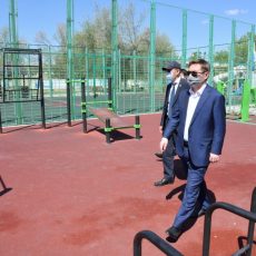 В этом году в Енбекшинском районе благоустроят 64 двора двор