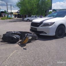 В Шымкенте в ДТП попал скутерист дтп
