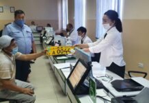 В Туркестанской области полицейские выдали около 40 «жёлтых номеров» желтые номера
