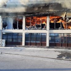 Спасатели потушили пожар в ТЦ Туркестанской области пожар