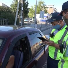 В Туркестане полицейские выявили более 400 административных правонарушений полицейские рейды