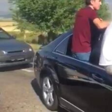 Авто участников веселого кортежа в Толебийском районе отправили на штрафстоянку кортеж