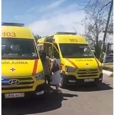 В акимате Шымкента прокомментировали скандальное видео со скорой помощью скорая