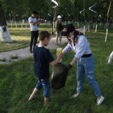 В Туркестане прошел плоггинг-марафон субботник