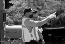 Родителей потерявшейся 3-летней девочки нашли полицейские Шымкента нашли ребенка