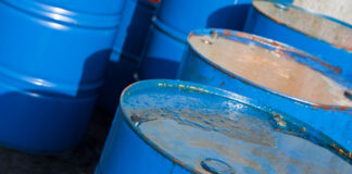 В Шымкенте выявлена незаконная транспортировка нефтепродуктов нефть в бочках