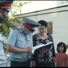 Потерявшегося 5-летнего ребенка в течение часа нашли полицейские Шымкента