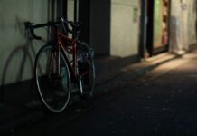 В Шардаре девушка украла велосипед, чтобы “доехать до дома” велосипед