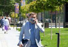 Аким Шымкента объявил о запуске сервиса 1430.kz для консультации с врачами Мурат Айтенов