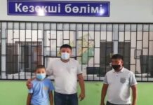 В Келесе помощник полицейских спас тонущего ребенка полиция