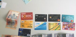 В Туркестанской области полицейские задержали подозреваемую в краже кошелька кража денег