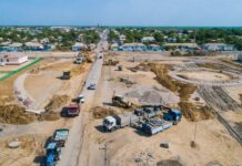 В Мырзакенте строят линейный парк и обустраивают скверы сквер