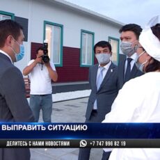 Аким Шымкента ночью проинспектировал работу медучреждений города
