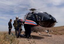 Шымкентские спасатели отрабатывали учения на вертолете