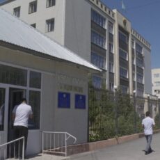 Грабеж и кражу по горячим следам раскрыли полицейские Туркестанской области полиция