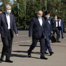 Президент прибыл в Туркестанскую область Токаев