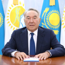 “Теперь только в космос”. Назарбаева выписали из больницы Нурсултан Назарбаев