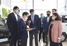 Жители Шымкента могут зарегистрировать купленный автомобиль прямо в автосалоне авто ЦОН