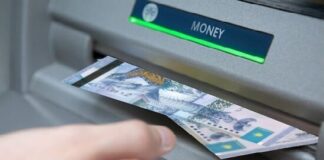 В Туркестанской области полицейские задержали работника почты, присвоившего деньги клиентов банкомат