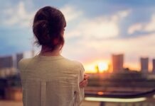 Мнение эксперта: Коронавирус — эпидемия одиночества одиночество