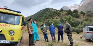 Рядом с пиком Сайрам погибла туристка спасатели