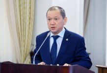 Б. Нурымбетов: На социальные рабочие места трудоустроено 84 тысяч человек Нурымбетов