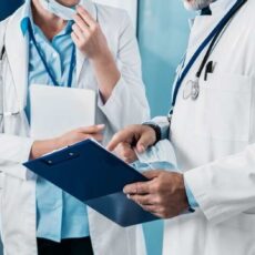 Около 60 поликлиник оказывают услуги жителям Шымкента врач