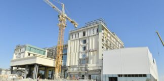 Умирзак Шукеев посетил строительную площадку международного аэропорта